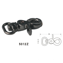Small Trigger Snap Hook with Movable, Round Swivel